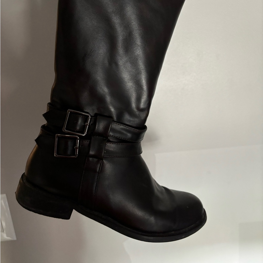 Dark brown tall boots